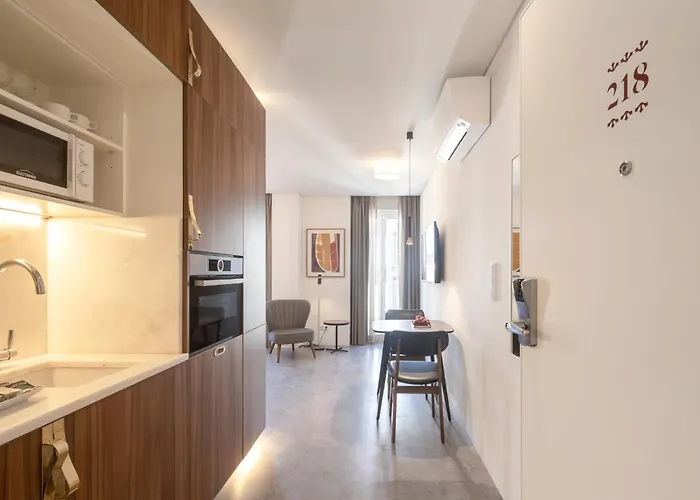 Lejlighedshotel Lsa Avenida By Numa