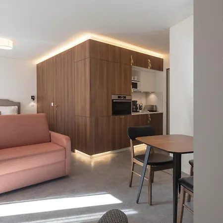 Aparthotel Lsa Avenida By Numa