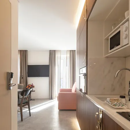 Lsa Avenida By Numa Apart Otel 4*